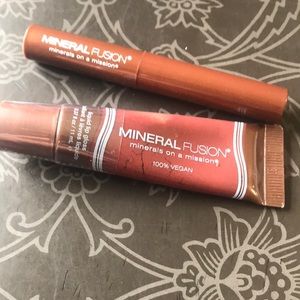 Mineral Fusion Lipgloss and Lip Butter